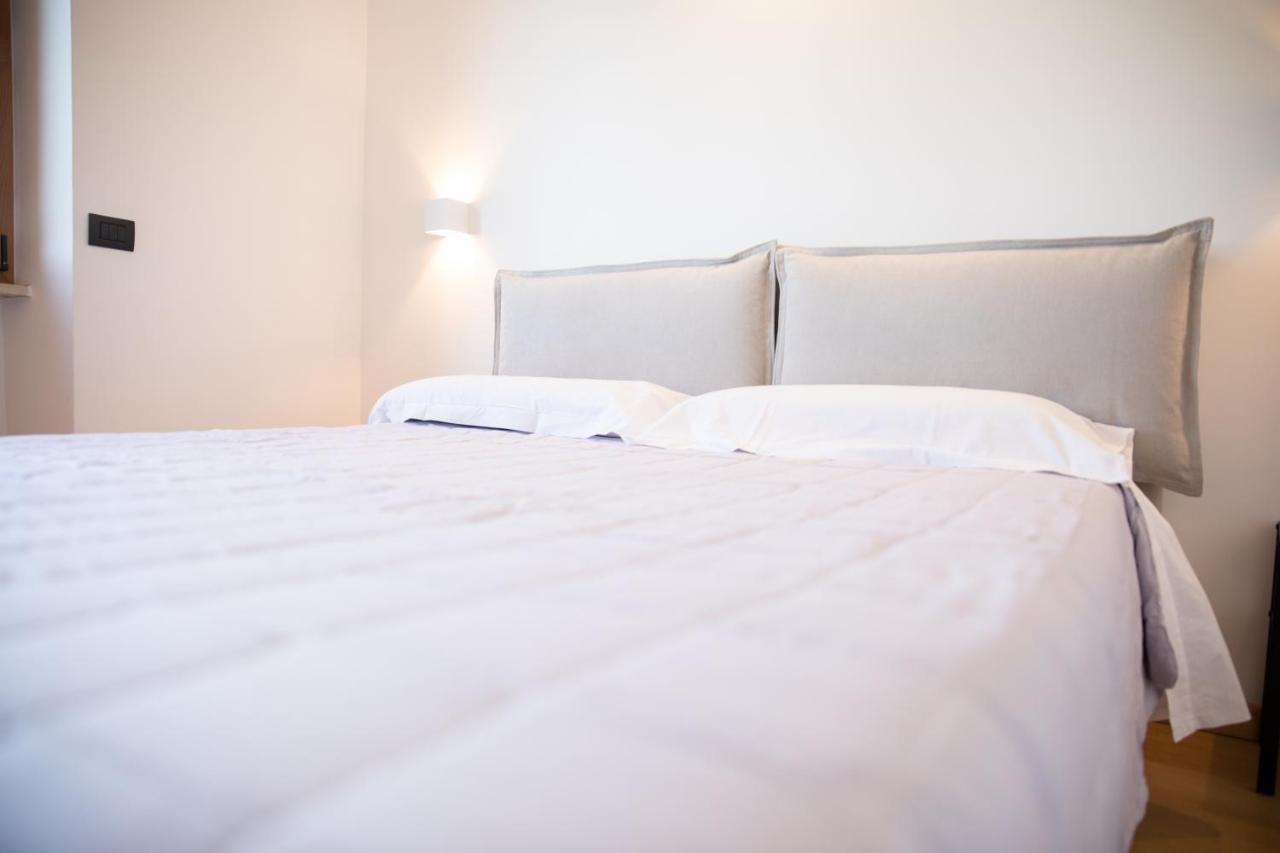 Antares Rooms And Suites Olbia Exterior foto