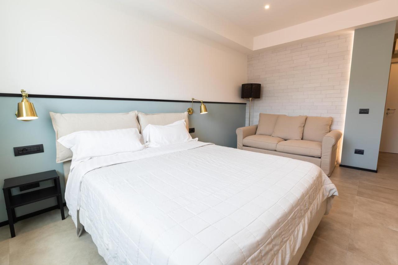 Antares Rooms And Suites Olbia Exterior foto