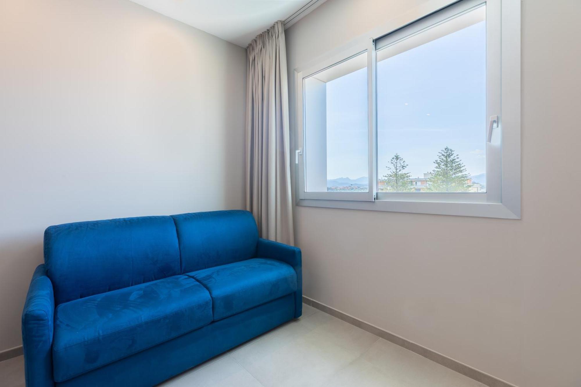 Antares Rooms And Suites Olbia Exterior foto