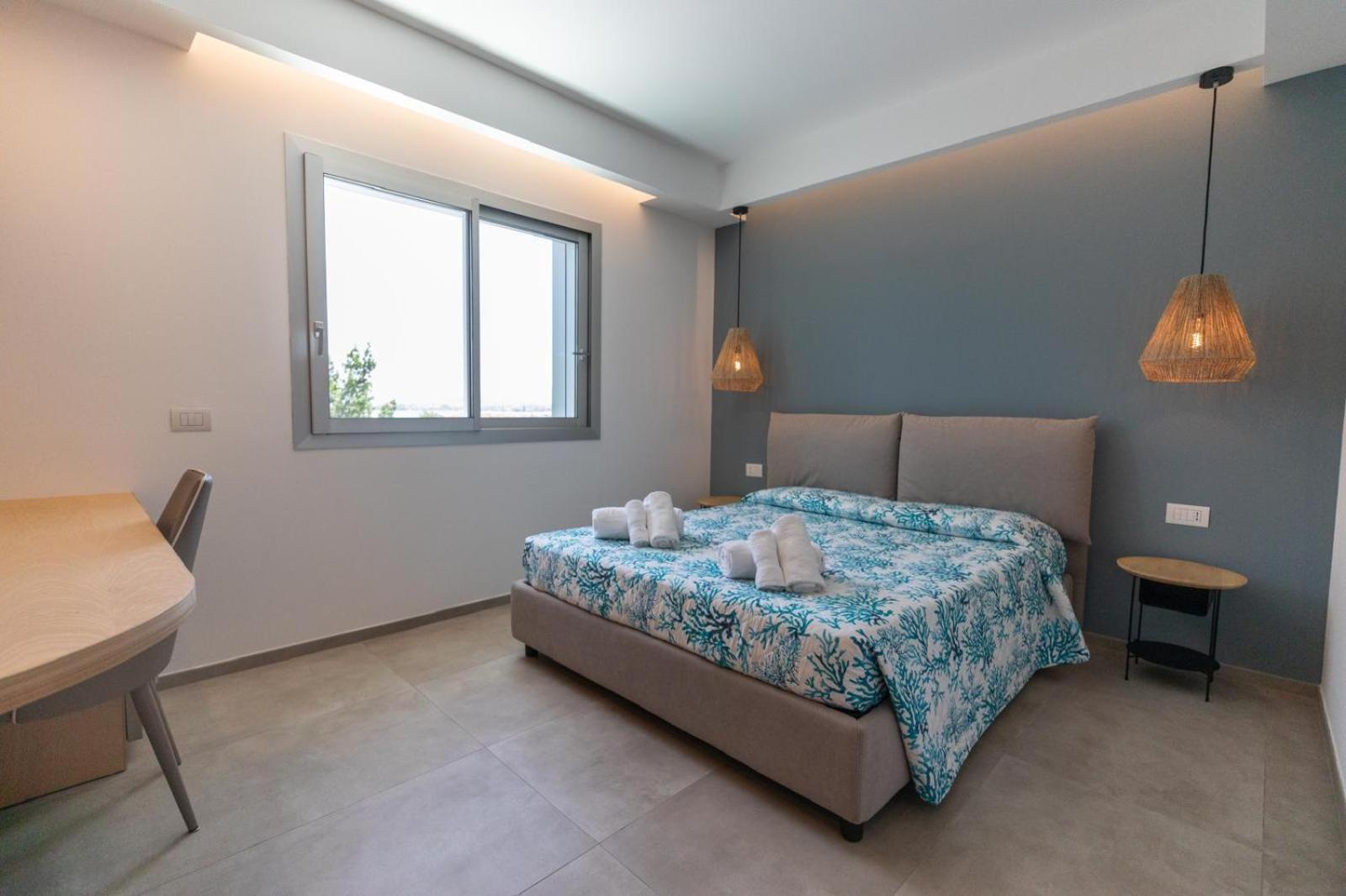 Antares Rooms And Suites Olbia Exterior foto