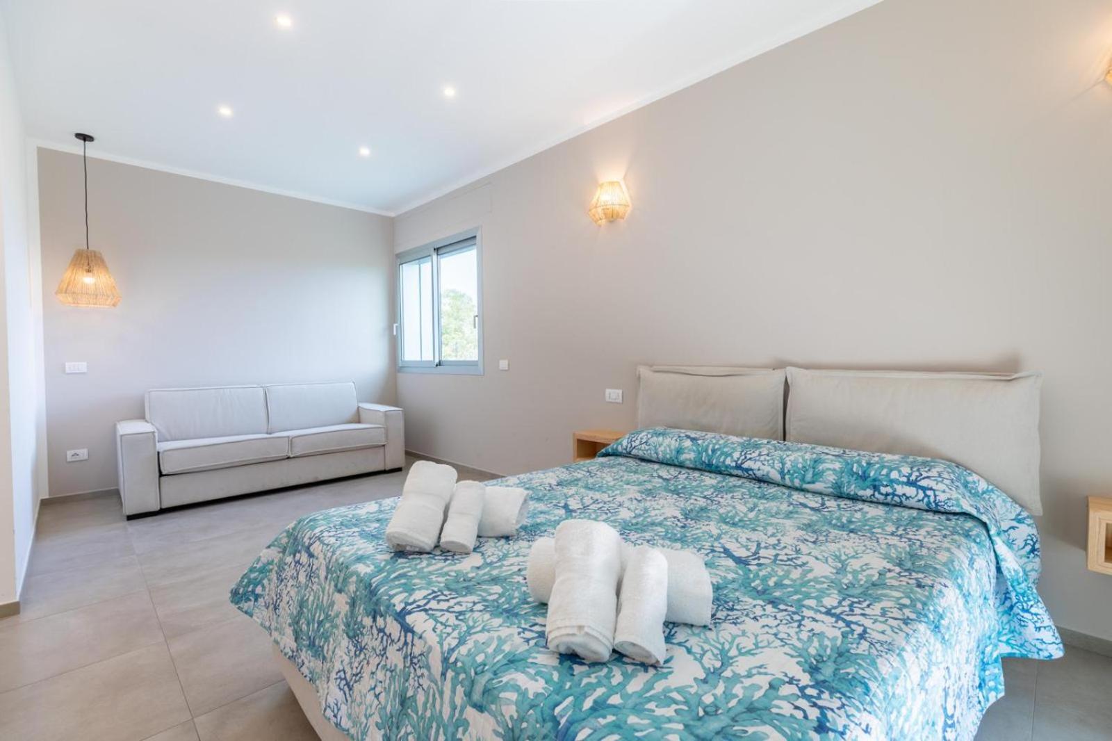 Antares Rooms And Suites Olbia Exterior foto