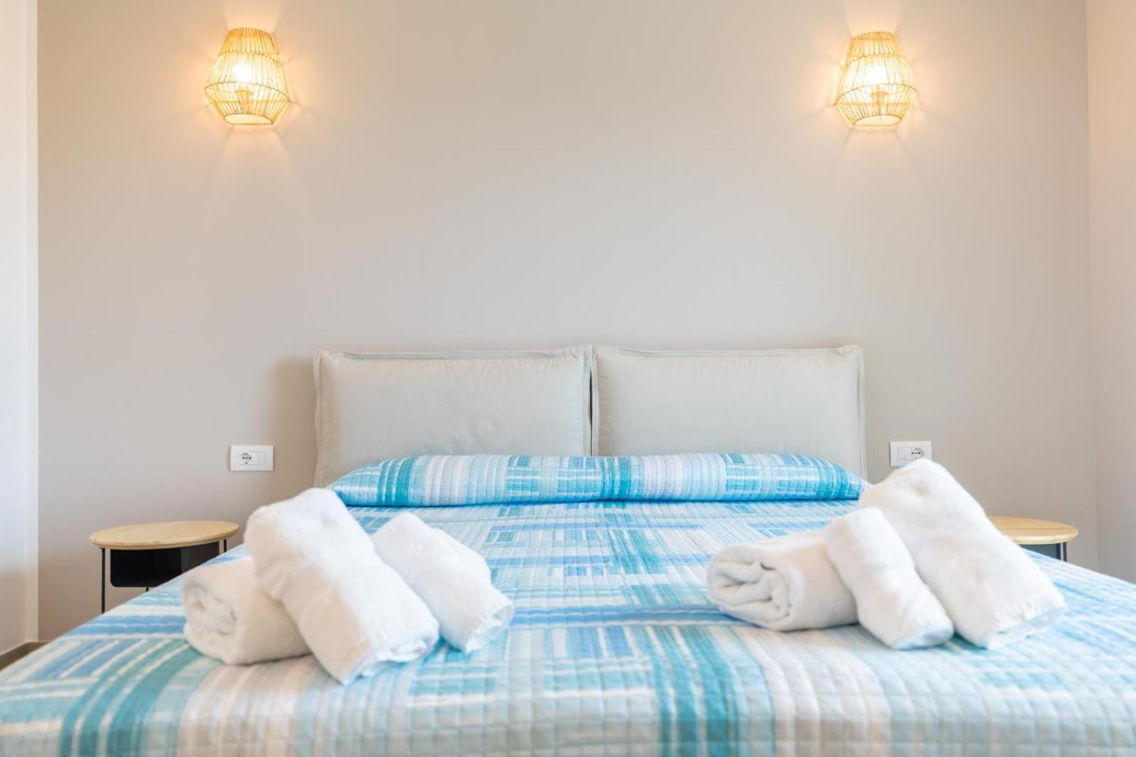 Antares Rooms And Suites Olbia Exterior foto