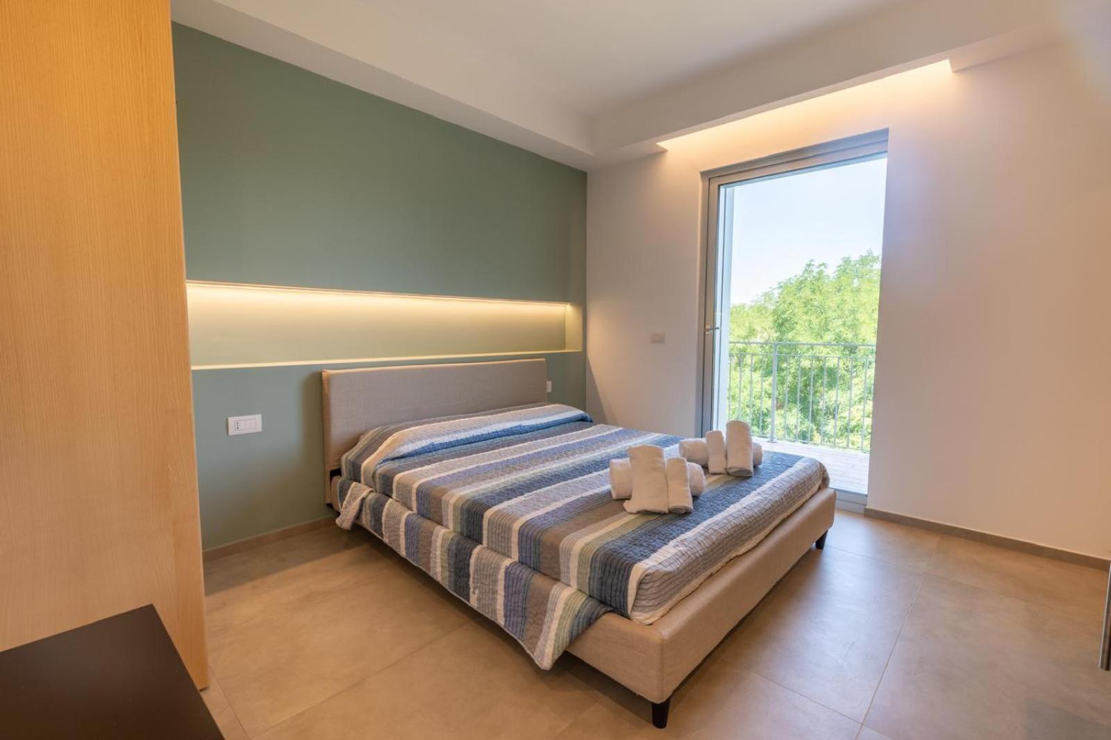 Antares Rooms And Suites Olbia Exterior foto